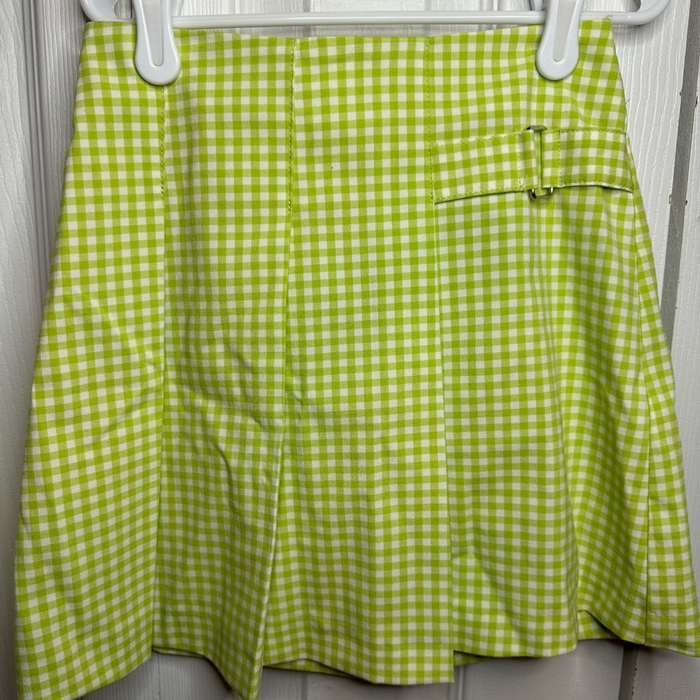 Zara girls size 10 green plaid pleated skirt